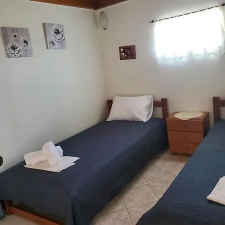 Koutsakis Apartment *