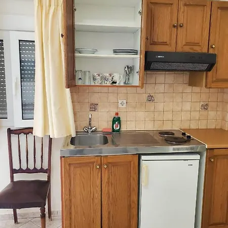 Koutsakis Apartment